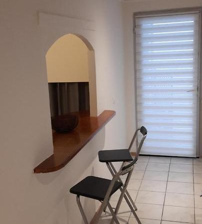 Tres Belle Appartement F1 Bis Perpignan Exterior photo